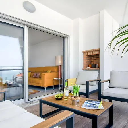 Terraza - Sea View Terrace And Pool