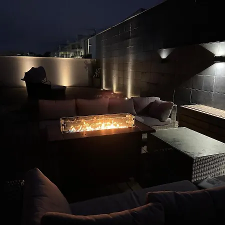 Terraza - Sea View Terrace And Pool